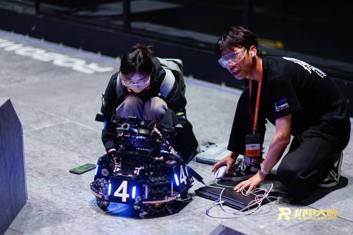 25对抗赛32